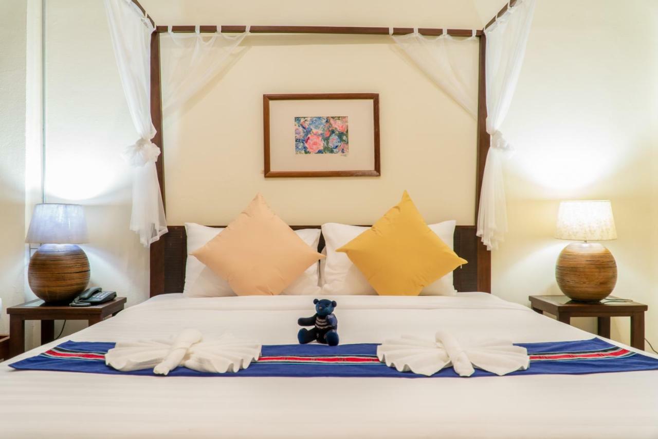 Sunny V Hotel Чиангмай Экстерьер фото
